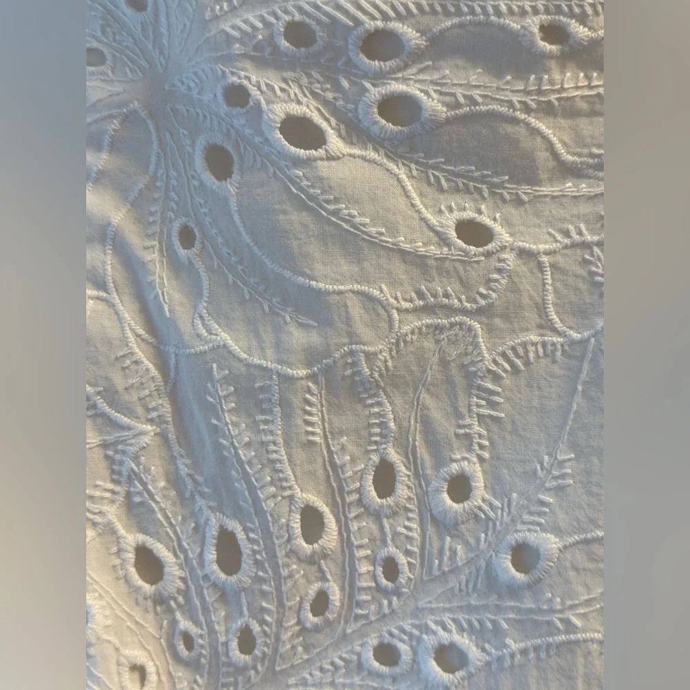 Lilly Pulitzer Eyelet Romper - Picture 5 of 13